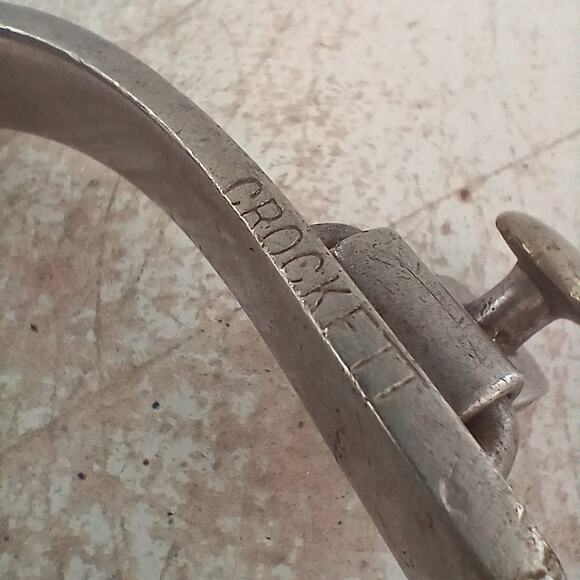 Vintage Crockett Single Spurs Stainless Steel Engraved Western Cowboy Marked - Picture 5 of 9